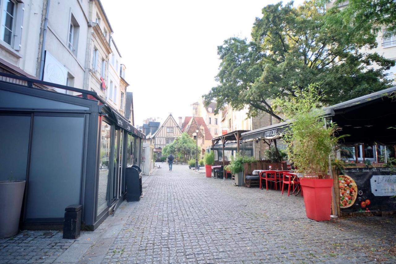 Le Perroquet Fringant, Rue Pietonne Et Quartier Historique Apartment Caen Exterior photo